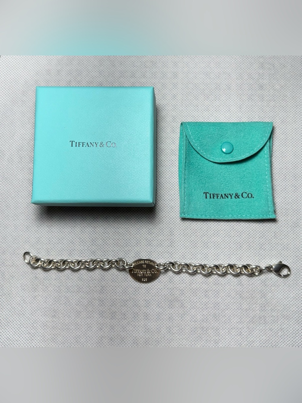 Authentic Tiffany & Co Oval tag bracelet in Sterling Silver size 7.5”